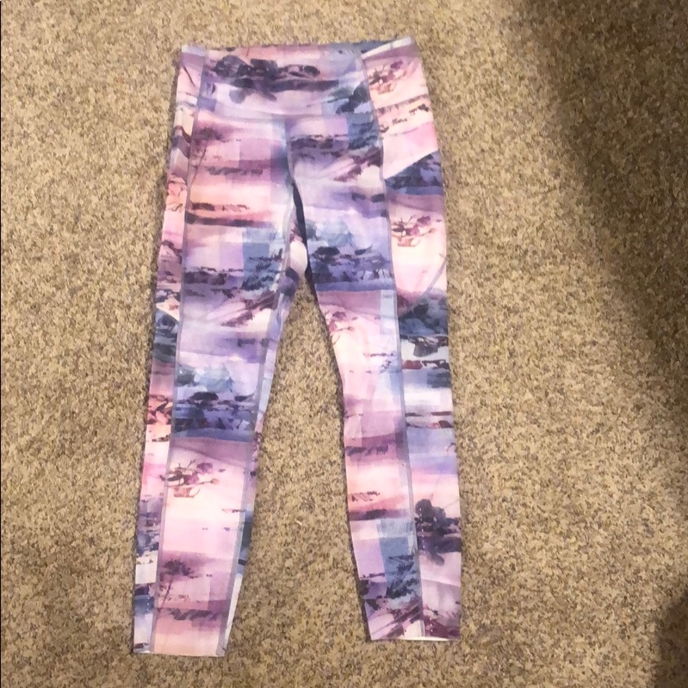 Lululemon crop leggings